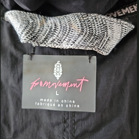 Free People Movement NWT Elevation Reversible Fleece Hooded Jacket Large - Picture 12 of 16